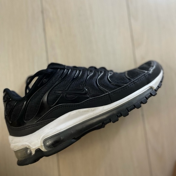 Nike Air Max 97 - Picture 2 of 4